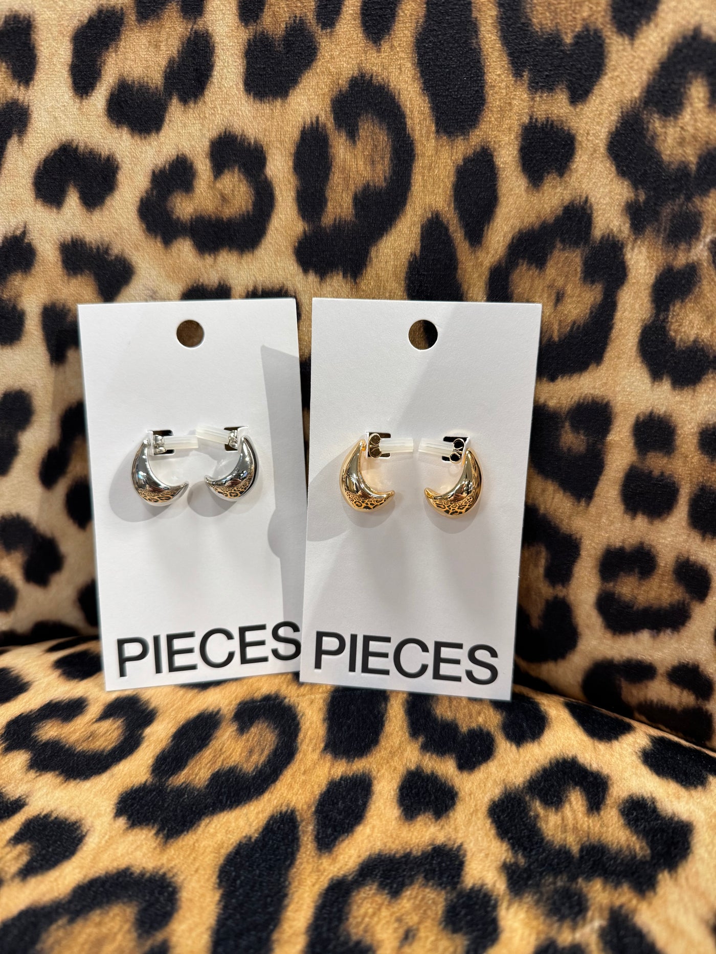 PCSALLY EARRINGS