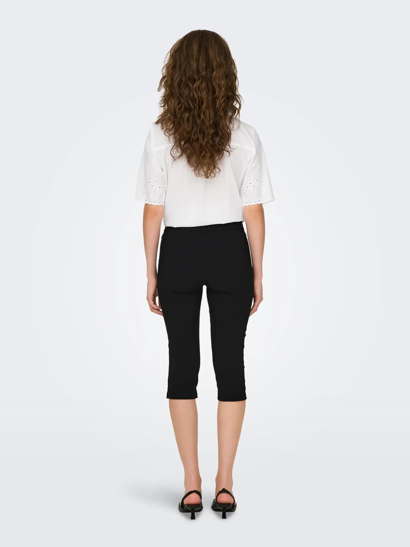 JDYTEXA MW CAPRI SHORTS PNT