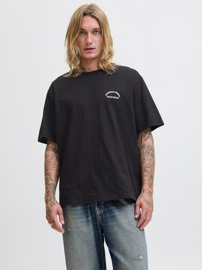 JORMEADOWS GRAPHIC BACK TEE SS CREW NECK
