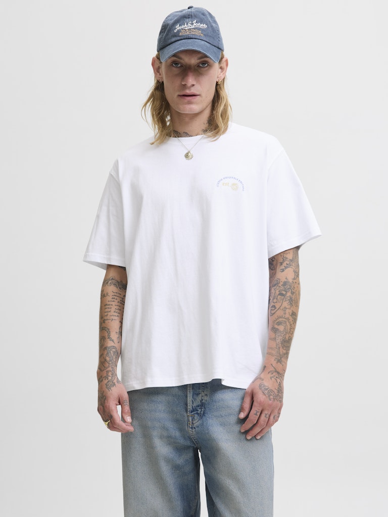 JORMEADOWS GRAPHIC BACK TEE SS CREW NECK