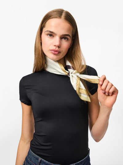 PCJUSTINE SMALL SQUARE SCARF BC