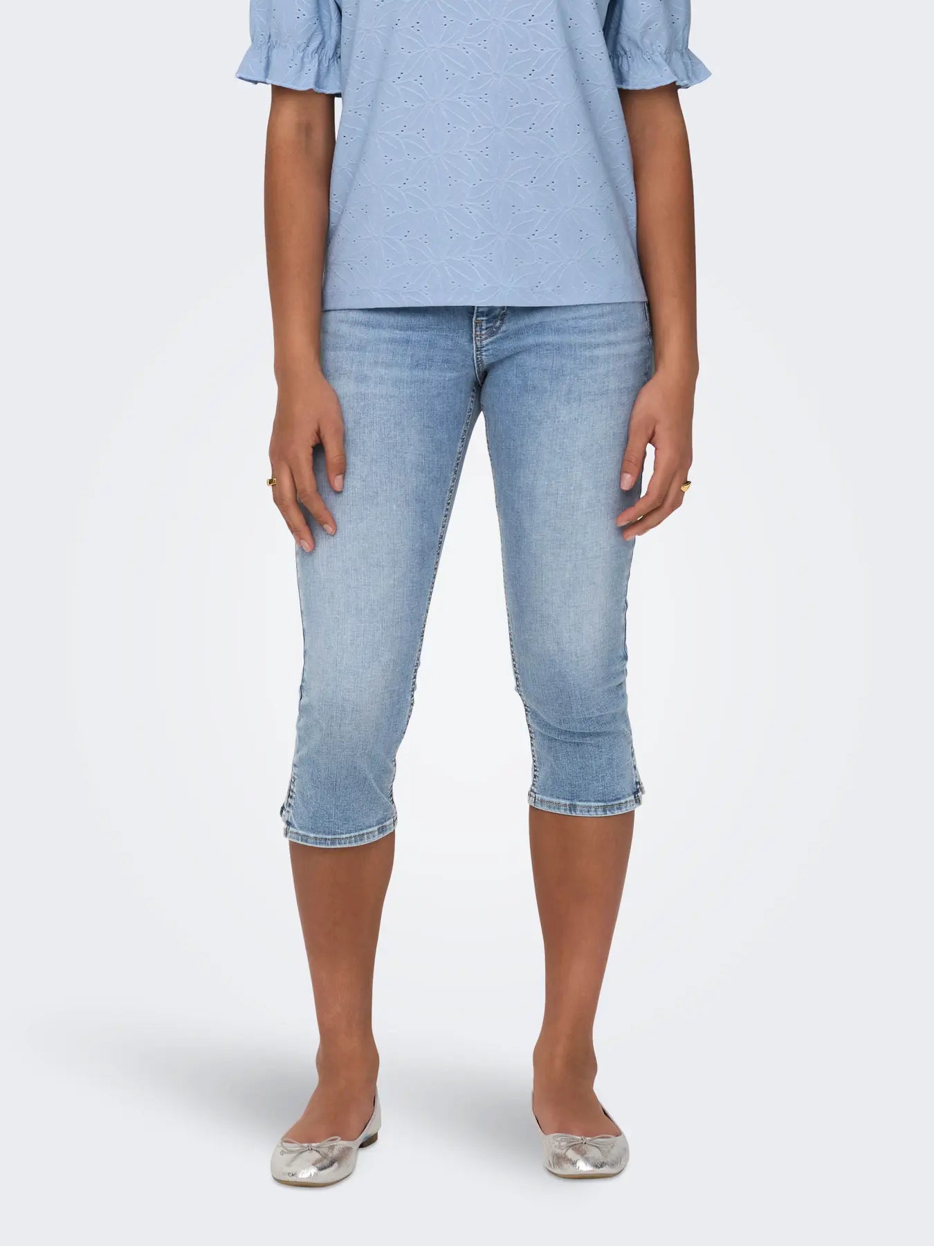 ONLBLUSH MW SLIT CAPRI DNM PIM NOOS