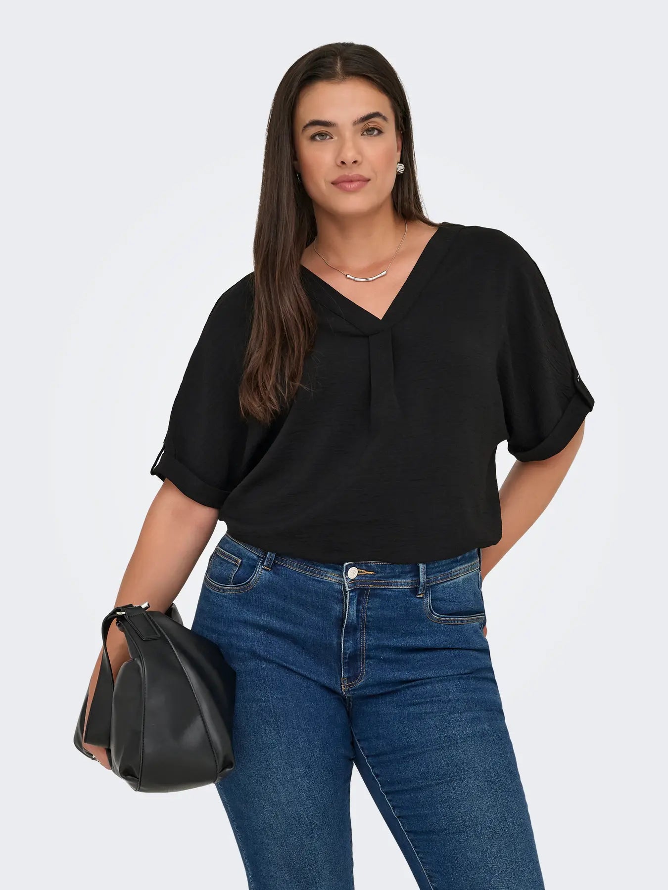 CARMETTA LIFE 2/4 FOLD UP V-NECK TOP WVN